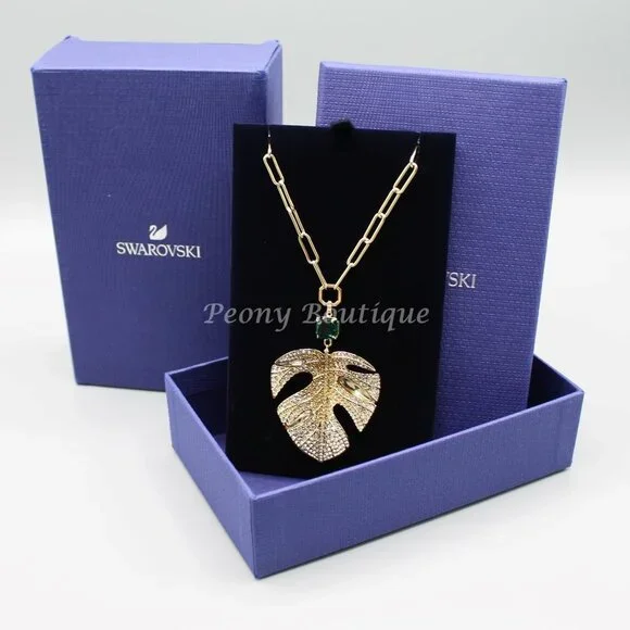 Swarovski 5512695 Tropical Leaf jewelry necklace